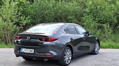 Test: Mazda3 2,5 e-Skyactive - Pa gremo mi (spet) po svoje