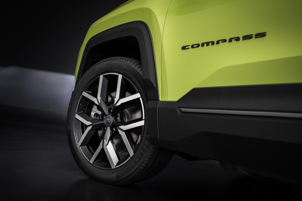 Novi Jeep Compass