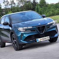 TEST: Alfa Romeo Junior ibrida Speciale– Arrivederci cuore sportivo*