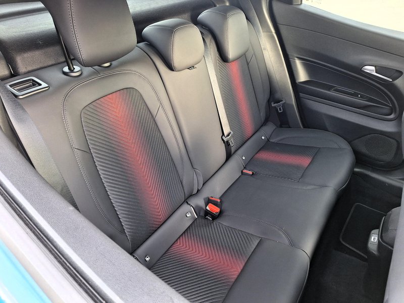 TEST: Alfa Romeo Junior ibrida Speciale– Arrivederci cuore sportivo*