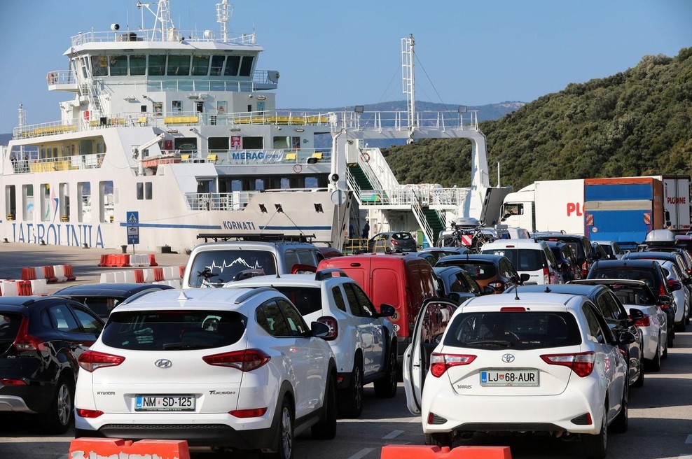 Velika sprememba na trajektni liniji med dvema priljubljenima otokoma - med turisti zna povzročiti kar nekaj vroče krvi (foto: Profimedia)
