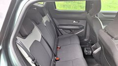 Test: Dacia Duster MHD 130 4x4 - Robatost in pustolovski duh - namesto cenenosti