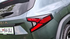 Test: Dacia Duster MHD 130 4x4 - Robatost in pustolovski duh - namesto cenenosti