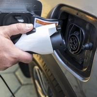 Presenetljiva poteza koncerna: namesto hladnih oznak za električna vozila bodo prihodnji modeli dobili prava imena s pomenom