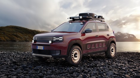 Fiat Panda 4x4 - vrnitev legende