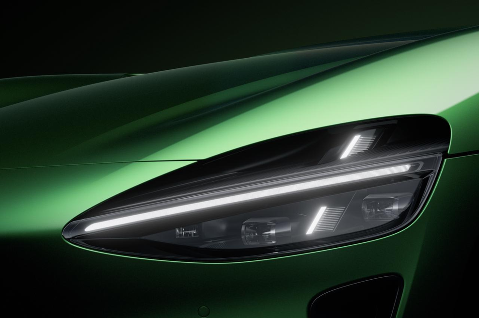 Kitajci novačijo: 20 let je oblikoval BMW-je, zdaj pa bodo izpod njegovih rok prihajali avtomobili povsem druge znamke (foto: Xiaomi)