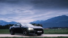 Ford Mustang Dark Horse