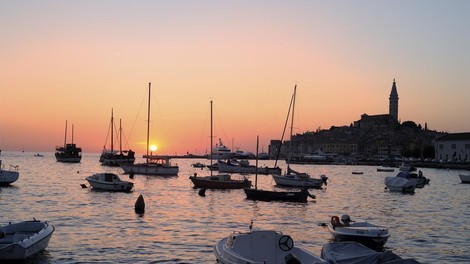 Ena najbolj priljubljenih destinacij na Jadranu zna biti letos še dražja. Kazni namreč pišejo kot za stavo
