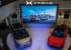 Na največjem avtomobilskem salonu leta razkrili tehnološke zveri, ob katerih evropska konkurenca deluje zastarelo.