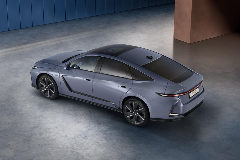 Novi Lexus ES