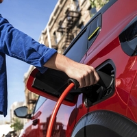 Nova študija elektromobilnosti: električni avtomobili niso čudežna rešitev