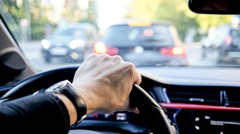 Želite porabiti manj goriva? Preprosto pritisnite ta gumb v svojem avtomobilu