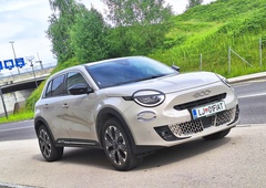 Test: Fiat 600 Hybrid 100 e-DCT - Pri Fiatu upajo, da bo tole uspešnica