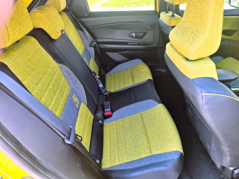 Test: Renault R5 E-Tech electric 110 kW - Z nasmehom v hišo slavnih