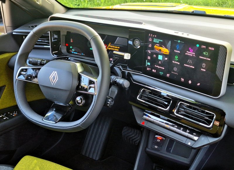 Test: Renault R5 E-Tech electric 110 kW - Z nasmehom v hišo slavnih