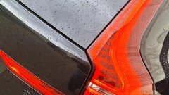 Test: Volvo XC60 B5 AWD Black Edition - V žlahtni črnini - za izbirčne