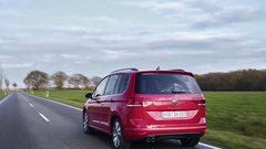 Pri Volkswagnu brskajo po zaprašenih papirjih. Touran dobiva naslednika, ki bo skoraj tak, kot mora biti
