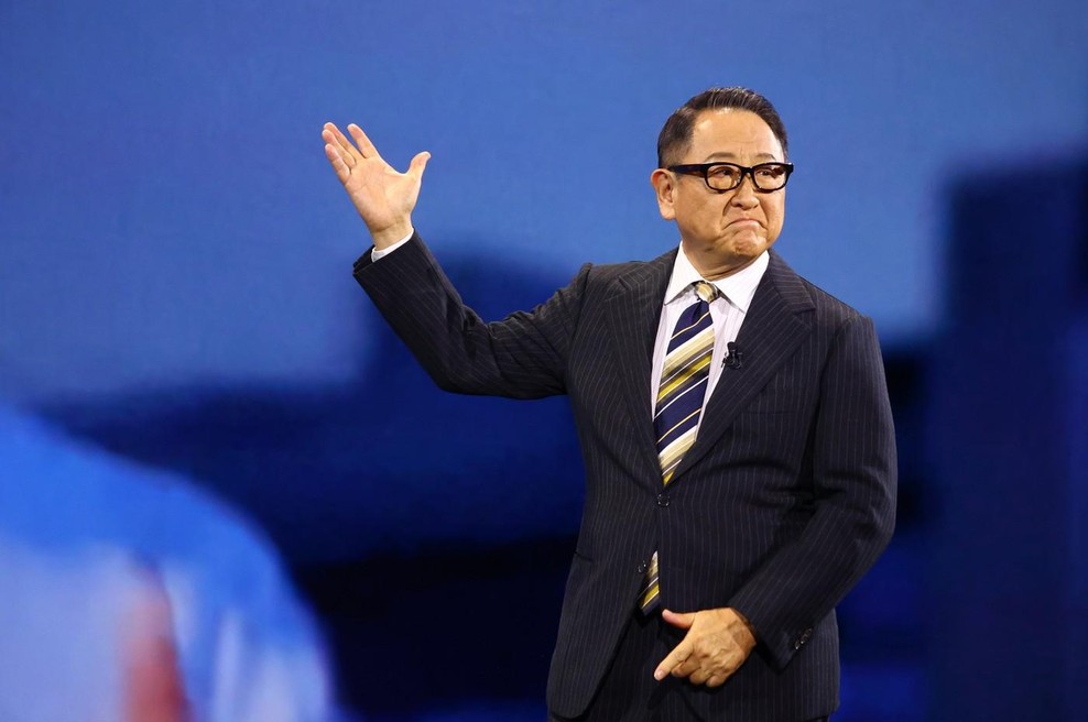 To je o električnih avtomobilih povedal Toyotin predsednik Akio Toyoda - in ni bil niti malo prizanesljiv (foto: Profimedia)