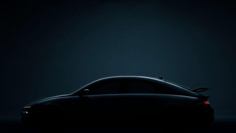 Bo to prelomni model za priljubljeno znamko na poti elektrifikacije? Prve slike navdušujejo ljubitelje