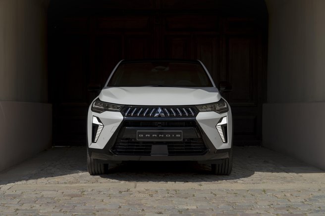Mitsubishi Grandis