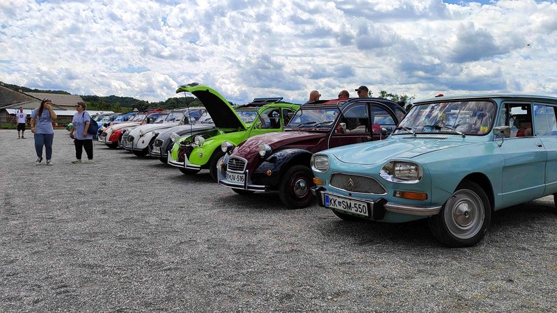 Svetovni festival legendarnega avtomobila po tridesetih letih spet pri nas