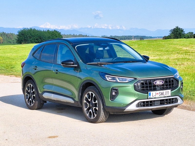 Test: Ford Kuga 2.5 Hybrid AWD Active X  – Poti in stranpoti druge mladosti