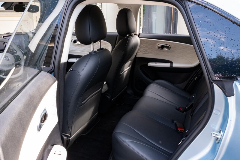 Dongfeng Box