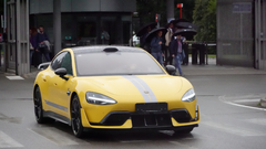 Ferrari - Xiaomi SU7 Ultra