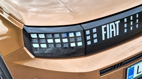 Test: Fiat Grande Panda Elettra La Prima - Igrivost simpatične odrasle medvedke