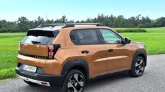 Test: Fiat Grande Panda Elettra La Prima - Igrivost simpatične odrasle medvedke