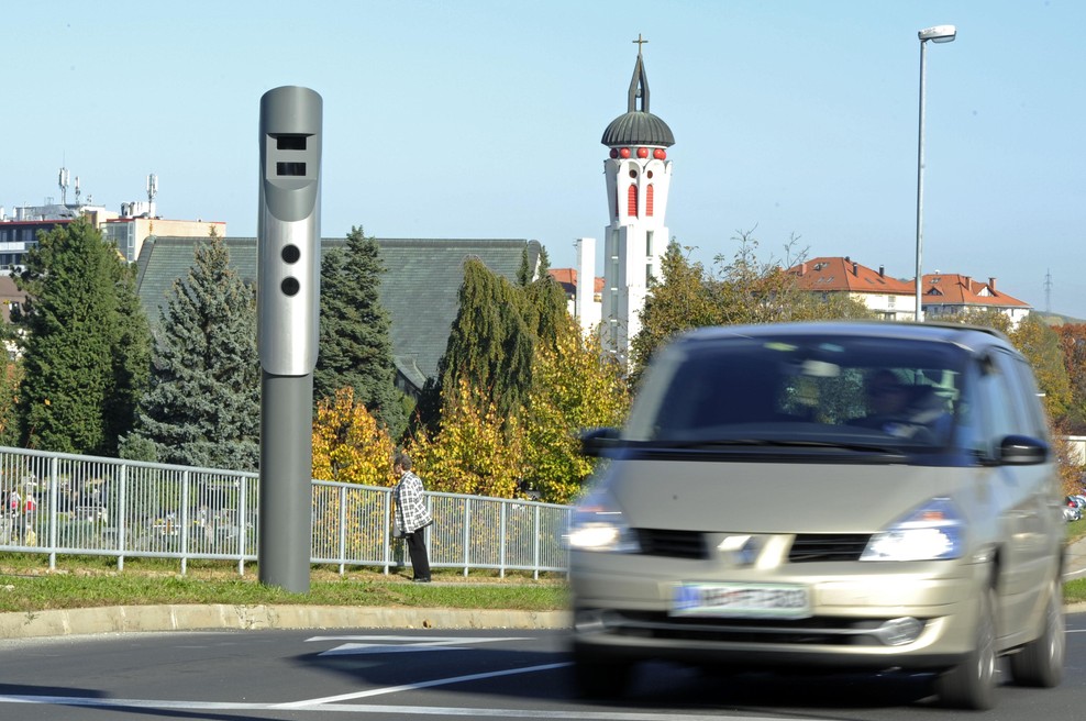 Testno radarsko obdobje je razkrilo zastrašujoče podatke - več kot polovica je prehitrih. Zato sledi ... (foto: Miloš Vujinovič/BoBo)