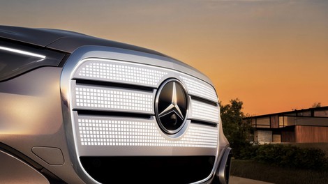 Mercedes-Benz se vrača v preteklost. To bo retro obraz novega SUV-ja