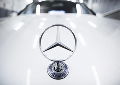 Mercedes-Benz je zdaj povsem obrnil ploščo in presenetil številne: tole je nova poslovna zamisel giganta