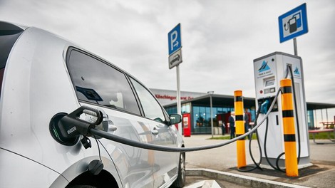 Znano je, kje v Evropi je najboljše delovanje polnilne infrastrukture