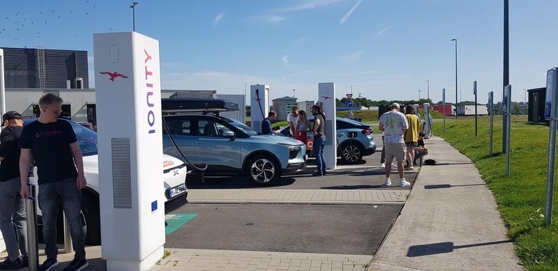 Znano je, kje v Evropi je najboljše delovanje polnilne infrastrukture