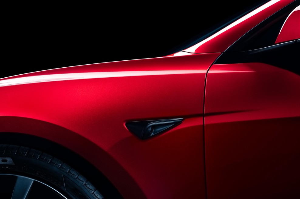 Praktično vsi avtomobili jo imajo že iz tovarne, ta proizvajalec pa vam bo za nepogrešljivo funkcijo zaračunal več kot 300 evrov (foto: Tesla)