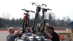 Prevoz koles oslabi vozno dinamiko in zahteva več previdnosti