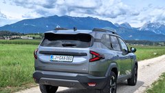 Test: Dacia Bigster 130 Mild Hybrid 130 4x4 - Ko se osredotočiš na bistvo