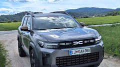 Test: Dacia Bigster 130 Mild Hybrid 130 4x4 - Ko se osredotočiš na bistvo