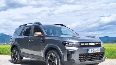 Test: Dacia Bigster 130 Mild Hybrid 130 4x4 - Ko se osredotočiš na bistvo