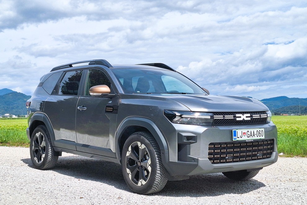 Test: Dacia Bigster 130 Mild Hybrid 130 4x4 - Ko se osredotočiš na bistvo