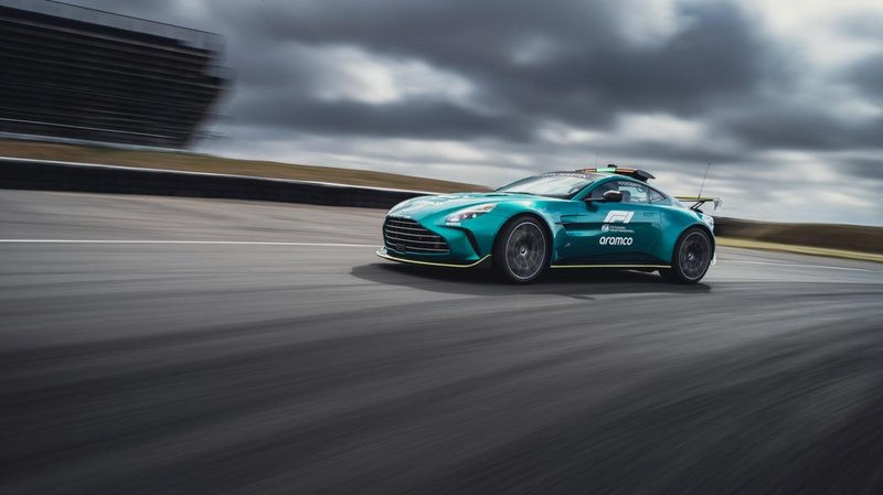 Formula 1, varnostni avto - Aston Martin Vantage S