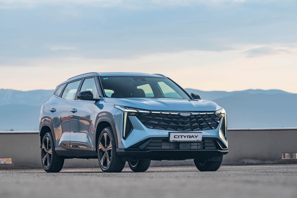 NOVO V SLOVENIJI: Geely Cityray – Zasijal je še tretji žarek