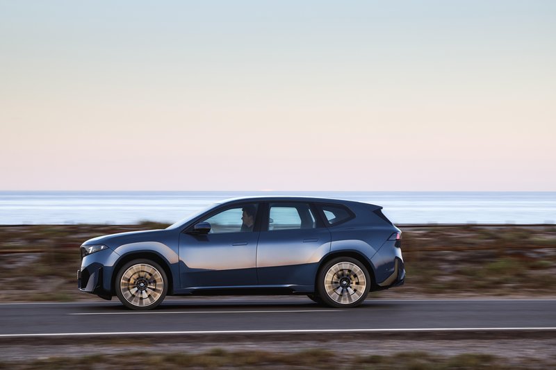 BMW iX3 - Neue klasse