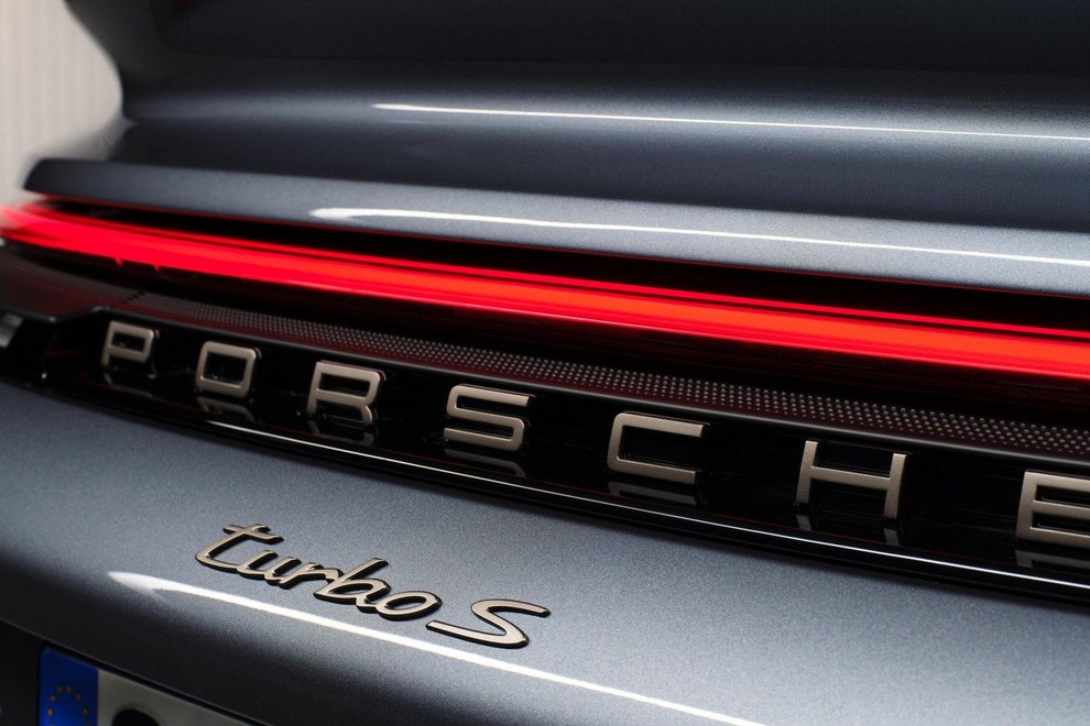 Porsche 911 Turbo S