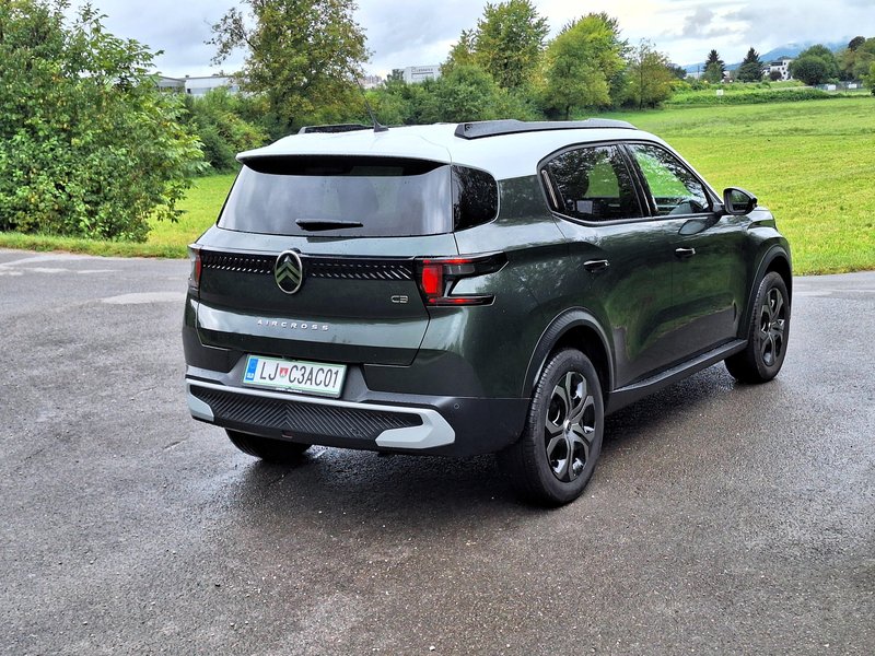 Test: Citroën C3 Aircross Turbo 100 – Drugačna prostorska razmerja