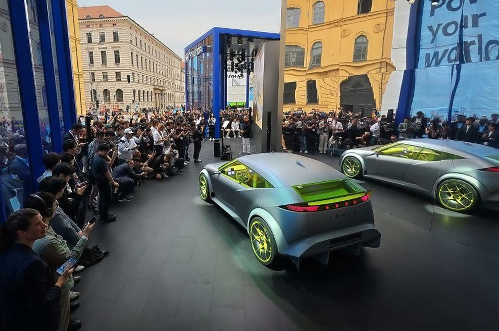 Velikan stavi na umetno inteligenco - znesek, ki ga bodo investirali pa šokanten (foto: Hyundai)