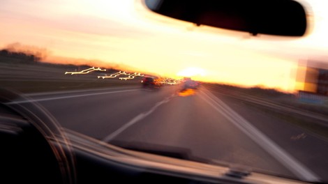 Spet je slišati pozive za 0,0. Kmalu za volan samo popolnoma trezni?
