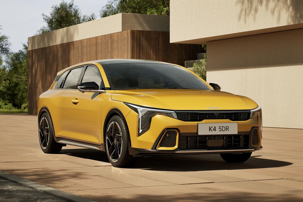 Kia K4 - evropska premiera