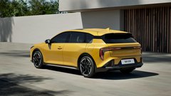 Kia K4 - evropska premiera